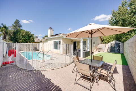 Pet-Friendly Family House w/ Pool & Backyard House in Bakersfield