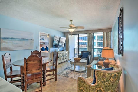 Gulf Shores Condo: Walk to Beach, The Hangout Apartment in West Beach