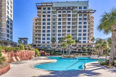 Resort Miramar Beach Getaway + Balcony & View! Apartment in Miramar Beach