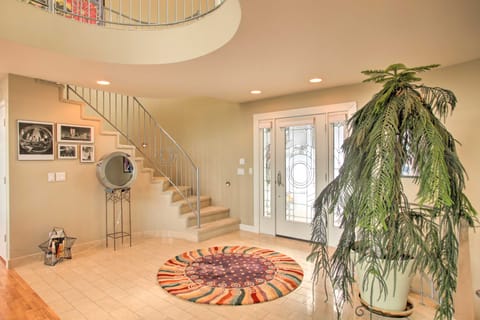 Secluded Home w/ Pool ~ 14 Mi to Coeur d'Alene! House in Kootenai County