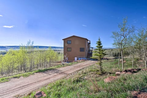 'Silverheels Ranch' w/ Game Room, Near Breck! House in Park County