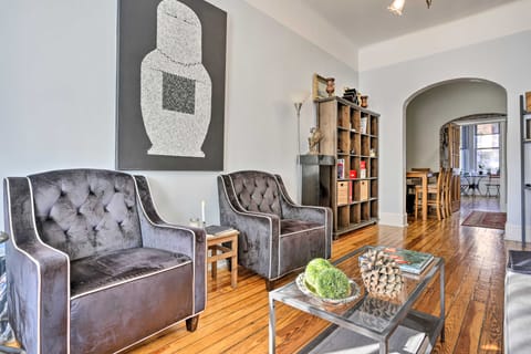 Contemporary Jersey City Abode ~ 5 Mi to NYC! Condo in Jersey City