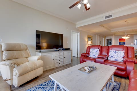 Private Beachwalk: Resort Condo in Dauphin Island Apartment in Dauphin Island