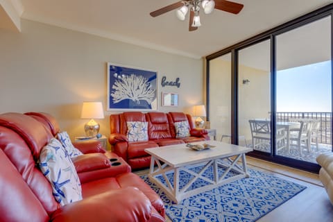 Private Beachwalk: Resort Condo in Dauphin Island Apartment in Dauphin Island