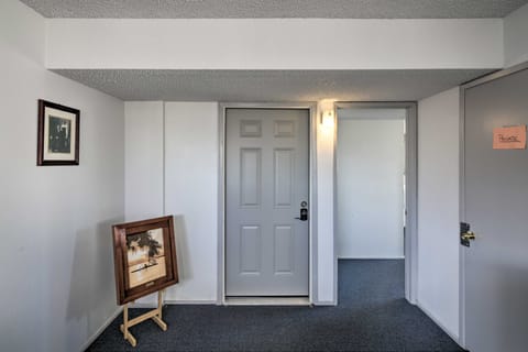 Apartment ~ 12 Mi From Hualapai Mountain Park Apartment in Kingman