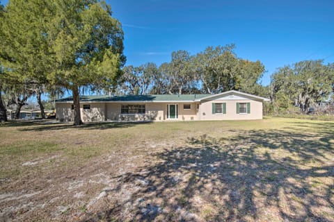 Bright & Spacious Tavares Home w/ Boat Dock! House in Tavares