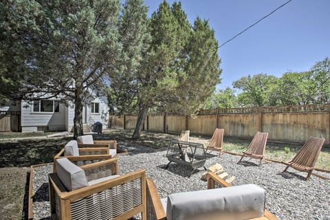 Beautiful Thermopolis Home w/ Private Yard & Grill Maison in Thermopolis