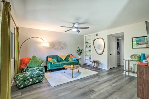 Mid-Century Modern Palm Springs Gem: 1 Mi to Dtwn! Apartment in Palm Springs