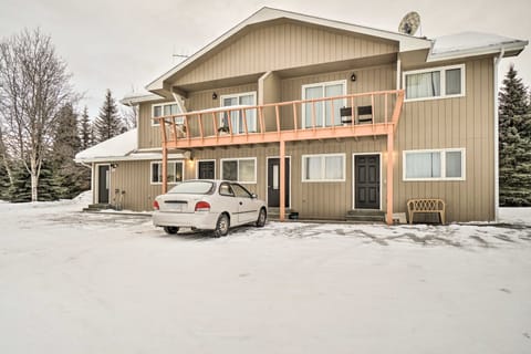 Serene Kenai Condo < 4 Mi to Kenai Beach! Apartment in Kenai