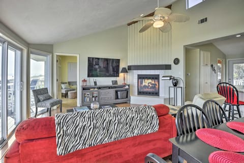 Sunny Florida Home w/ Decks & View, Steps to Beach House in Flagler Beach