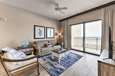 Scenic PCB Condo w/ Stunning Sunsets & Beach View! Apartment in Panama City Beach