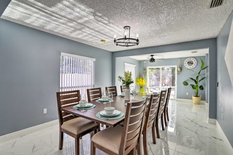 Modern Clearwater Home w/ Deck: 9 Mi to Beach House in Largo