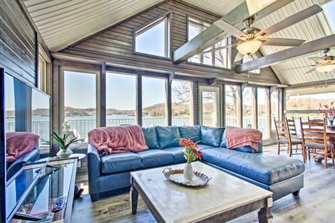 Lake of the Ozarks Gem: Dock & Outdoor Space! House in Sunrise Beach