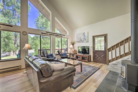 'The River Home' Cabin w/ Yard: Near Wolf Creek! House in Colorado