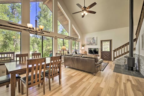 'The River Home' Cabin w/ Yard: Near Wolf Creek! House in Colorado