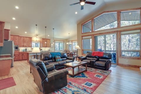Beautiful Pagosa Springs Home w/ Deck & Grill House in Colorado