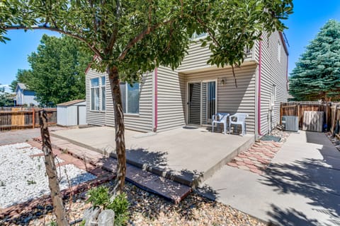 15 Mi to Downtown Denver: Home w/ Yard + Patio House in Aurora