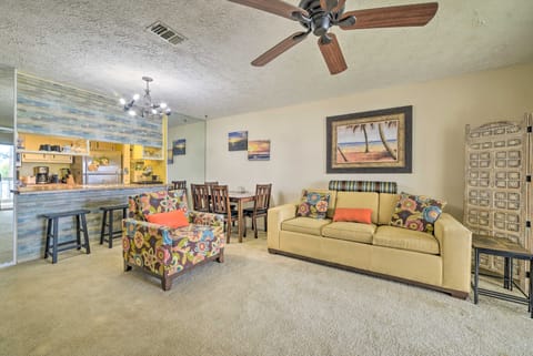 Bayside PCB Escape w/ Community Pool & Docks! Apartment in Lower Grand Lagoon