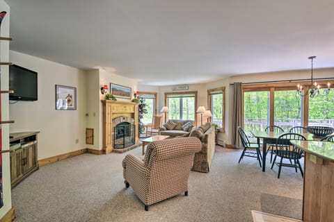 Ski In, Ski Out Escape: Steps to Jay Trail! Condo in Jay