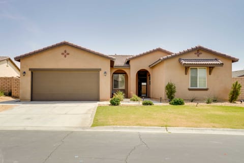 Indio House w/ Pool: 7 Mi to Empire Polo Club! House in Indio