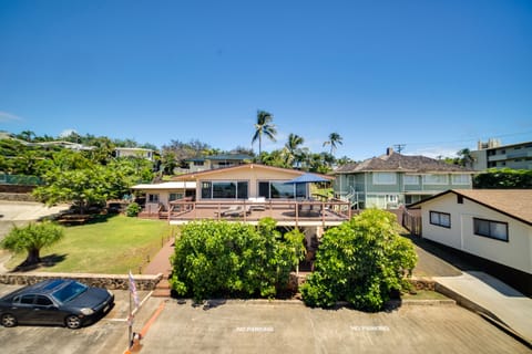 Walk to Beach: Koloa Getaway w/ Ocean Views House in Poipu