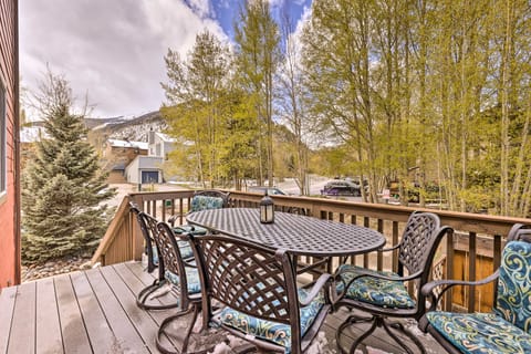 Walk to Frisco Main St: Townhome Steps to Trail! Apartment in Frisco