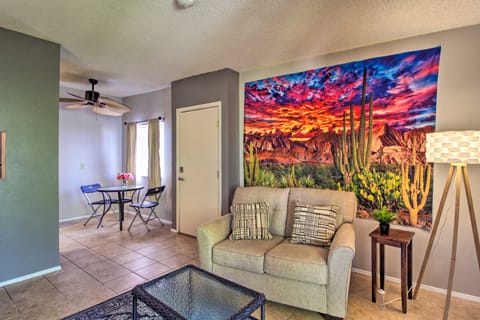 'Tucson Sunny Spot' w/ Pool & Hot Tub Access! Condo in Catalina Foothills