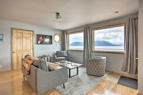 Remote Island Escape w/ Breathtaking Views Haus in Sitka