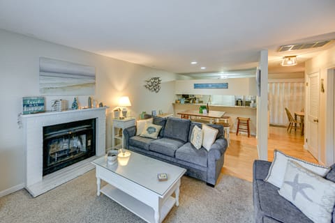 Quiet Home w/ Pool Access - 1 Mi to Bethany Beach! Apartment in Bethany Beach