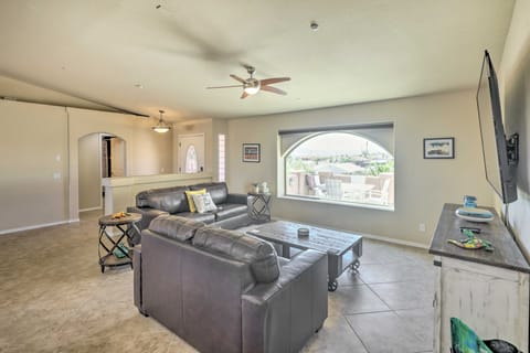 Lake Havasu Getaway ~ 2 Mi to London Bridge! House in Lake Havasu City