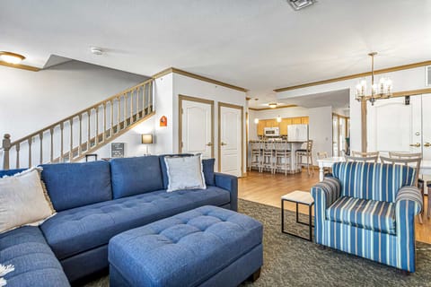 'Beautiful Day Getaway' - Lake Michigan Views Apartment in Sheboygan