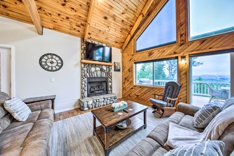 Huge Blairsville Cabin: Game Room + Mtn View! Haus in Blairsville