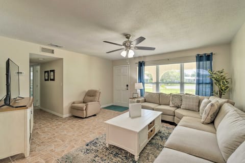 Sunny Port Charlotte Family Retreat: 3 Mi to Beach House in Port Charlotte