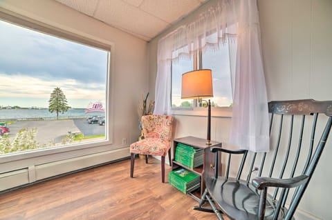 Walkable St Ignace Condo w/ Lake Huron Views Apartment in Saint Ignace