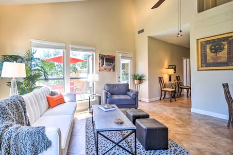 Kerrville Retreat on Hole 18 of Riverhill! Apartment in Kerrville