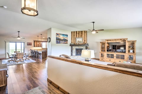 Luxe Spearfish Hideaway: Golf, Hike, Explore! House in Spearfish