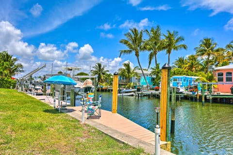 Ocean Access Jensen Beach Home: Dock & Lanai! House in Hutchinson Island