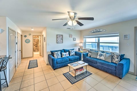 'Sea-King Sol' Ocean-View Condo in Port Aransas! Apartment in Port Aransas