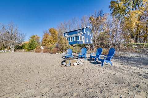 Waterfront Alburgh Getaway w/ Private Beach! House in Alburg