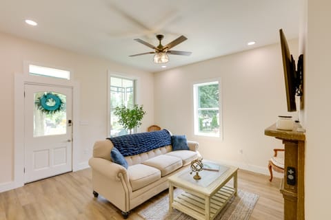 Historic Madison Retreat - 1 Mi to Ohio River Cottage in Indiana