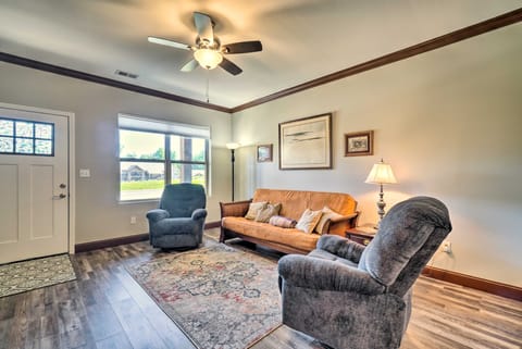 Cozy Townsend Condo, Resort-Style Amenities! Apartment in Sevier County