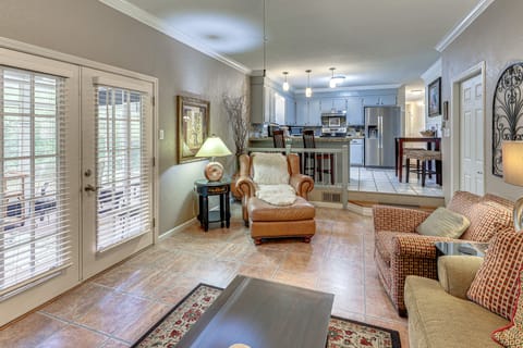 Sunroom & Yard: Charming Hot Springs Home! House in Rockwell