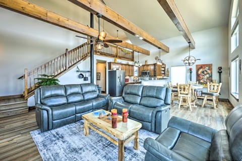 Hot Tub & Mtn View: Cripple Creek Retreat! House in Colorado