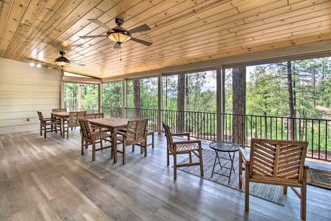 Pinetop Cabin w/ Game Room & Wooded Views! House in Pinetop-Lakeside