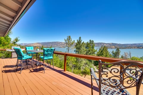 Idyllic Kelseyville Home w/ 2 Decks + Views! House in Clear Lake