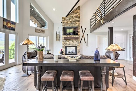 Crested Butte Getaway < 7 Mi to Ski Resort! House in Colorado