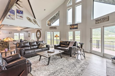 Crested Butte Getaway < 7 Mi to Ski Resort! House in Colorado