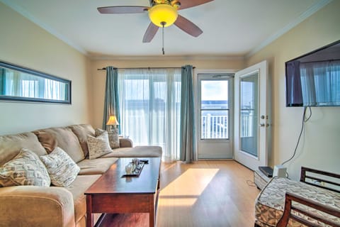 Beautiful Brigantine Condo - Walk to Beach! Apartment in Brigantine