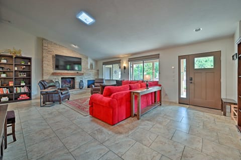 Home Near Amitabha Stupa & Peace Park in Sedona! House in Sedona