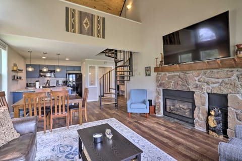 Peaceful Pagosa Springs Escape ~ 2 Mi to Lake Apartment in Pagosa Springs